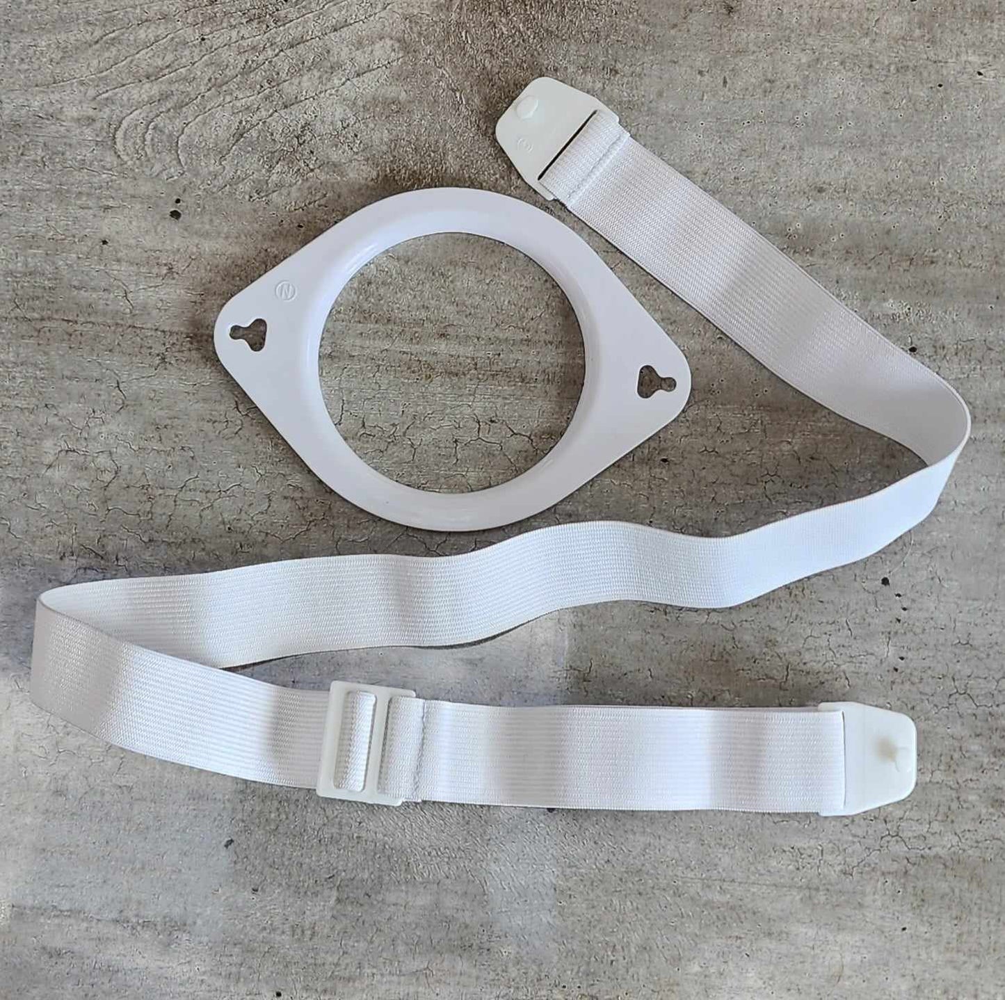 stoma bag support belt in white